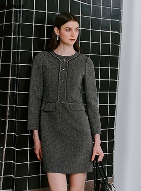 MOJO AVENUE莫佐2025新款秋冬高智感连衣裙优雅气质修身短款连衣