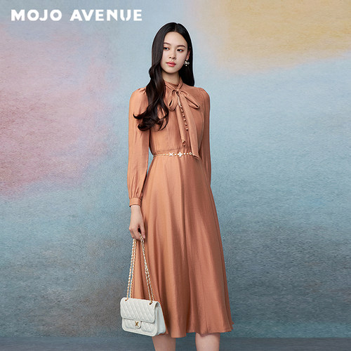 朗姿/MOJO秋季新品2026复古可露丽棕浪漫飘带领连衣裙腰链高腰裙