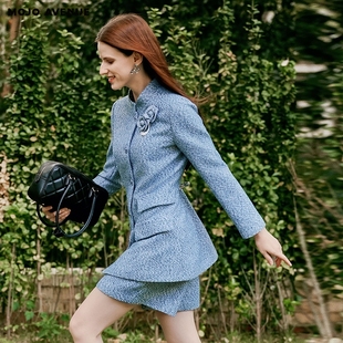 朗姿/MOJO AVENUE莫佐2026春新品精致复古粗花呢长外套女清新蓝白