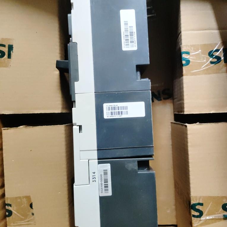 西门子 3Vl4740-1AA46-0AA0+3VL9440-7EJ40+3VL9440-5GG40
