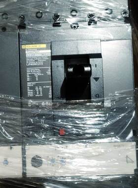 LJF46250CU31X 250A 4P