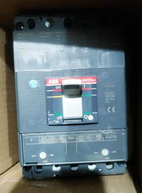ABB XT4H250 1SDA068345R1 3P 250A
