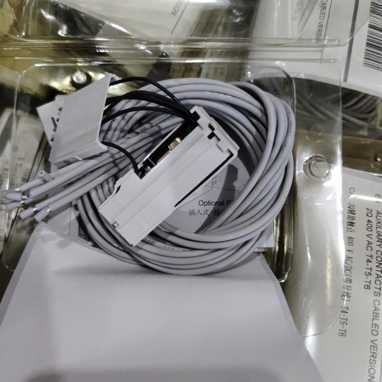 ABB CH 2Q辅助触点 400 V AC/DC(带导线) T4-T5-T6