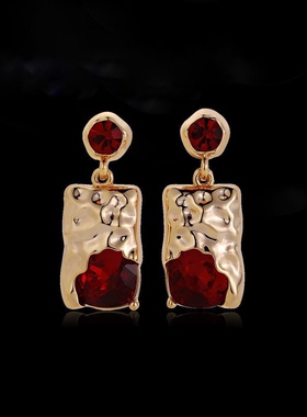 法国永恒时尚耳饰2022年新款耳环欧美轻奢小众设计耳钉送女礼物