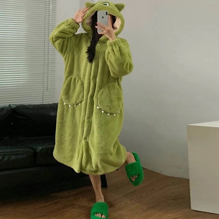 北极绒加厚情侣卡通长款大眼仔长袍可爱睡衣家居小怪兽女冬季保暖