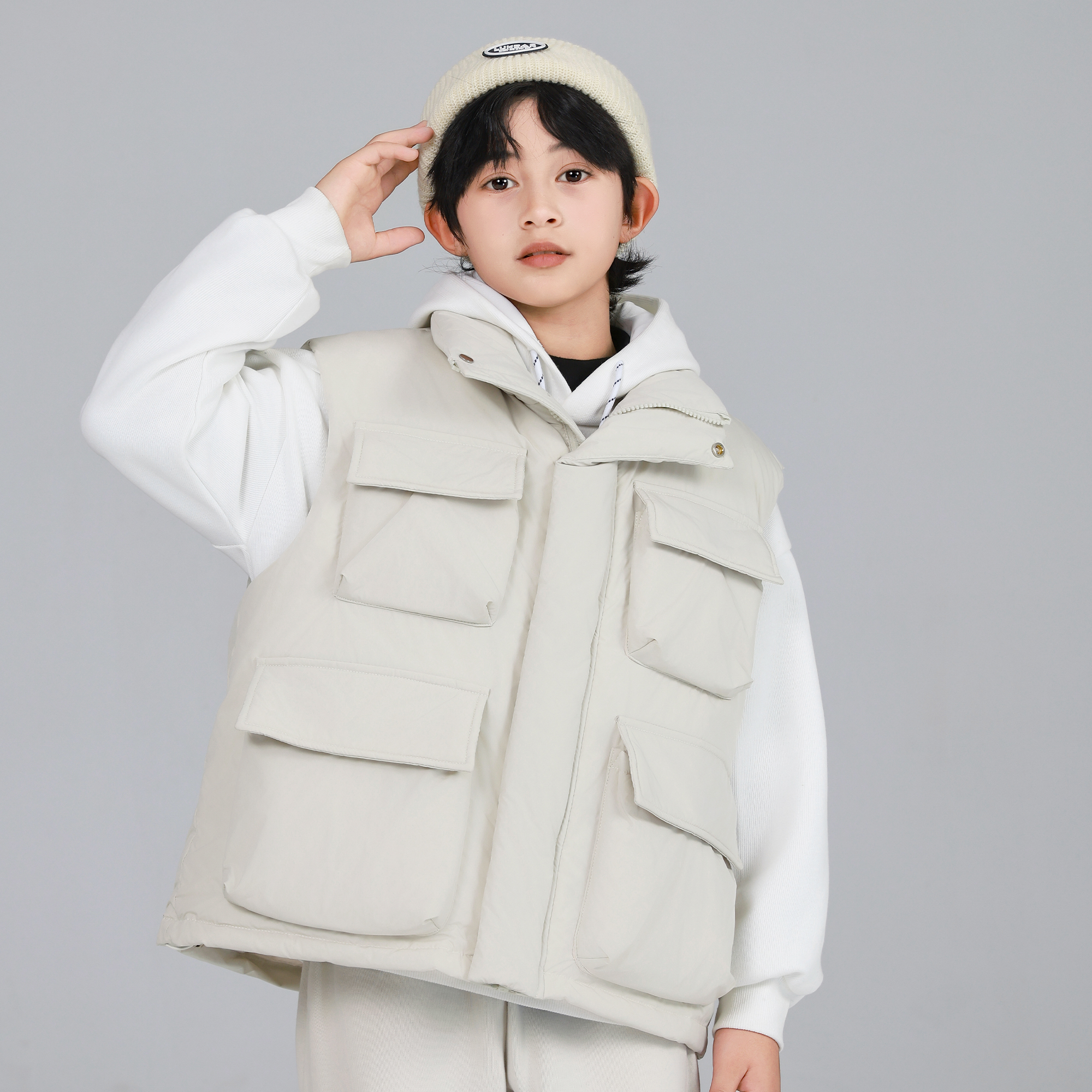 儿童羽绒马甲男童2025校服神器