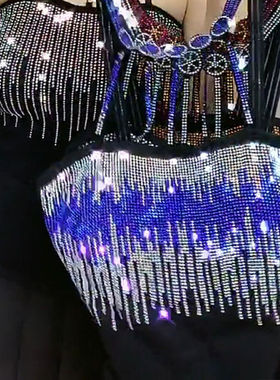 Fashionable thin hot diamond sling underlay 时尚显瘦烫钻吊带