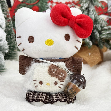 HelloKitty毛绒公仔衣服包挂件钥匙扣娃衣可爱卡通书包挂饰换装