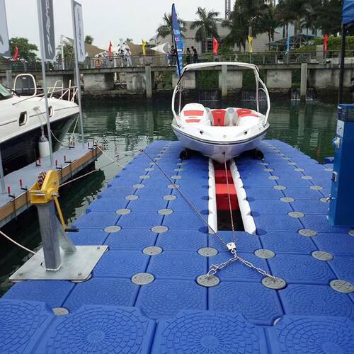 塑料拼接浮筒快艇泊位，路亚垂钓平台 活动表演平台 龙舟赛事码头