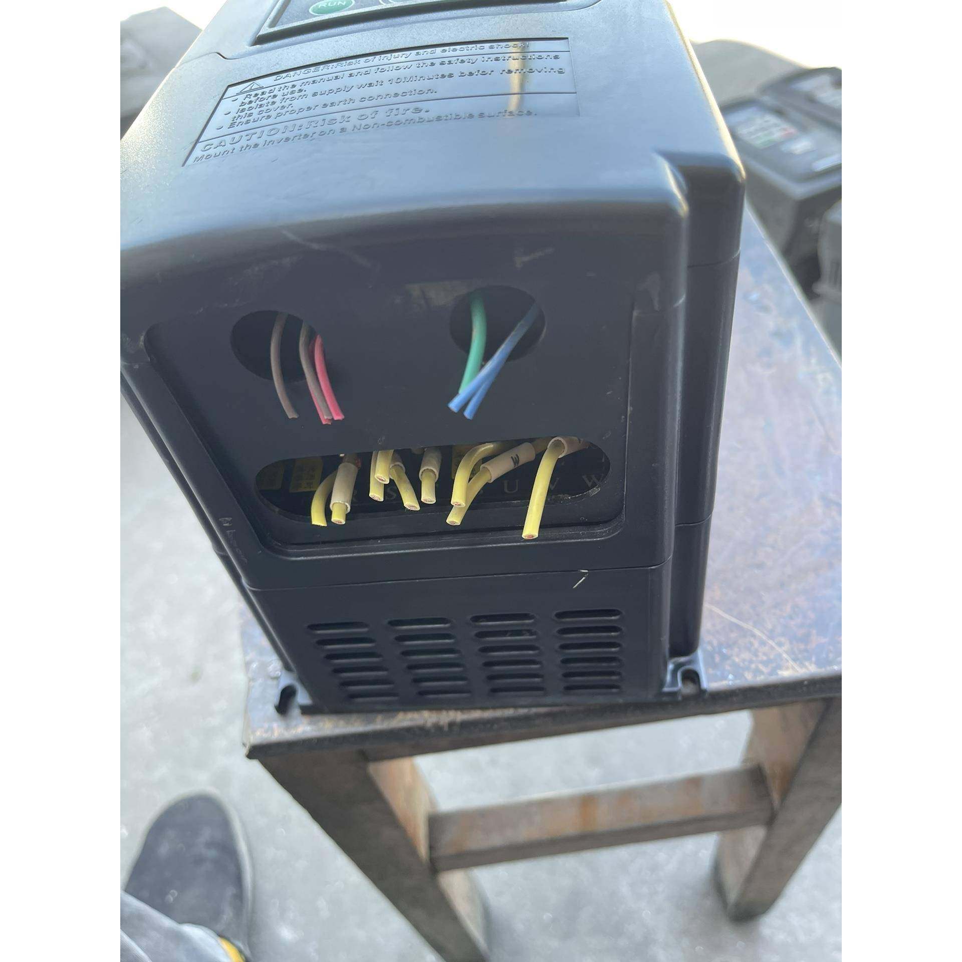 森岛变频器 SD900-4T0037G/0055PB/3.7