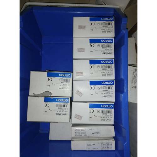 光电编码器，E6A2一CW5C，有包装，库存时间长