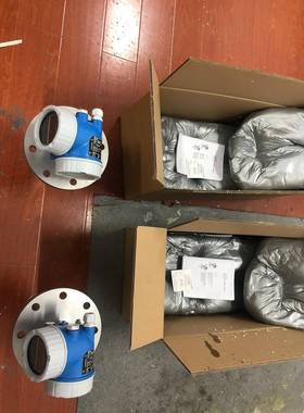 E+H 雷达也液位计 FMR51  的