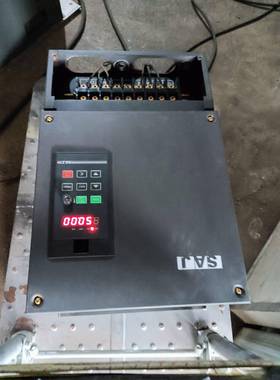 三晶S037G3/S045F3变频器37KW，，