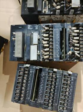 PA202两个，CPU11两个，ID211五个，OC2