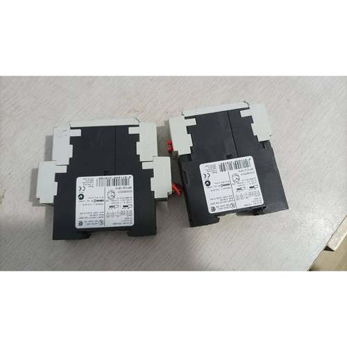 时间继电器 3RP1512-1AP30 已3RP15