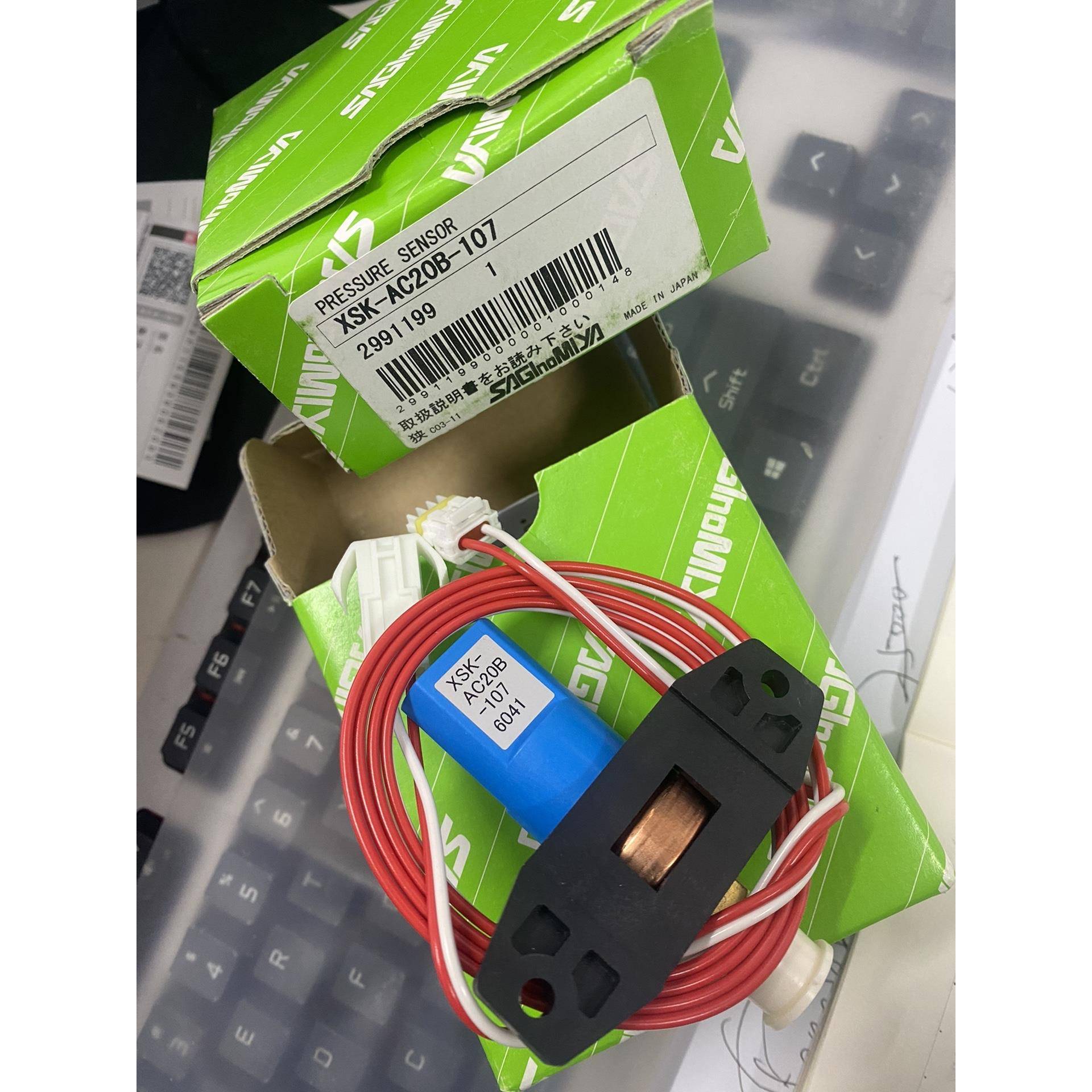 XSK-AC20B-107 XSK-AC30B-107