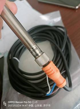 IFM接近传感器IFT205及配套连接电缆EVC001