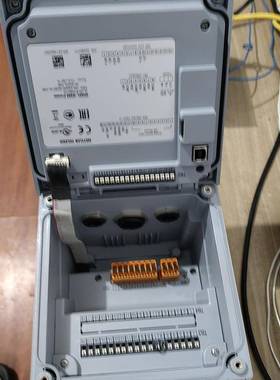 梅特勒托利多m300变送器多参数30280771，如图，