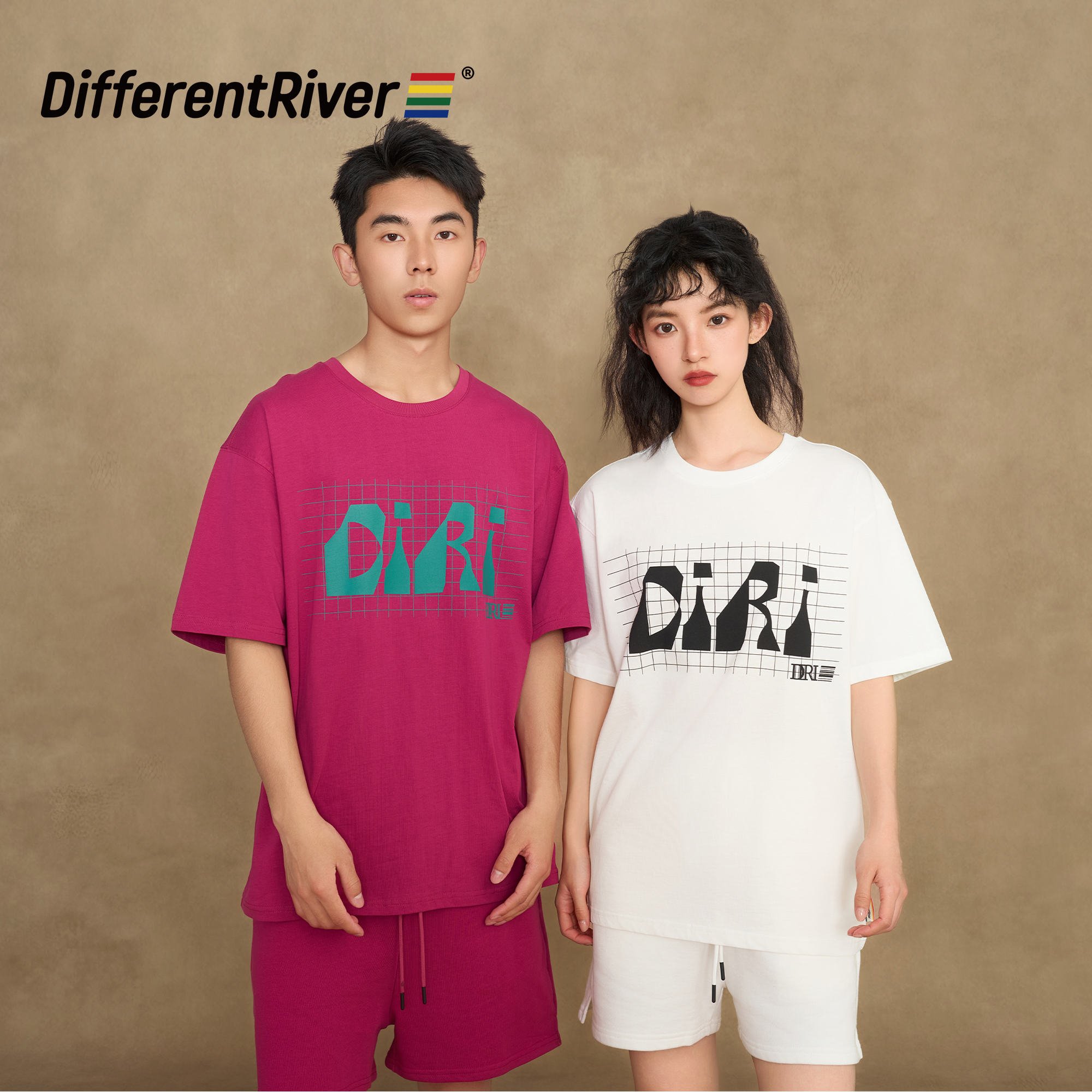 男女同款字母印花纯棉T恤