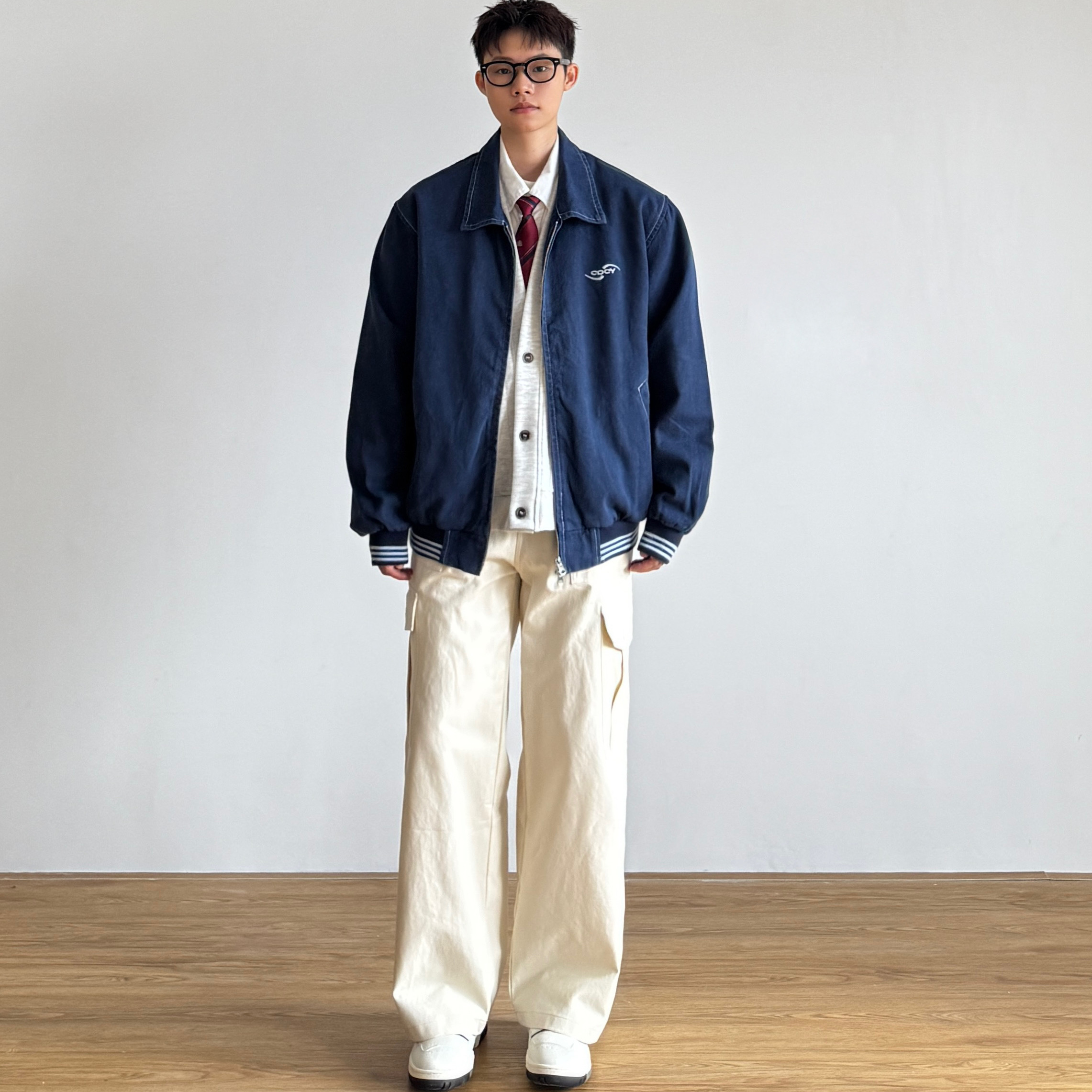 美式学院风轻水刺绣棒球服外套