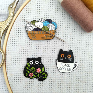 Needle Minders Magnetic for Cross Stitch Cute Cat Yarn Balls