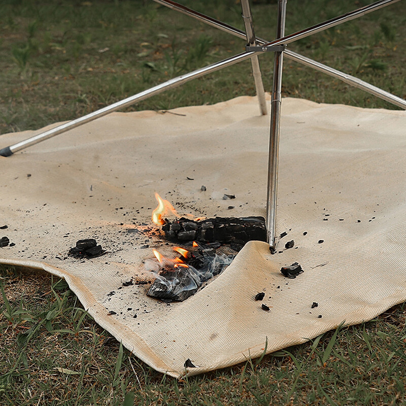Camping Fireproof Cloth BBQ Flame Retardant Insulation Mat