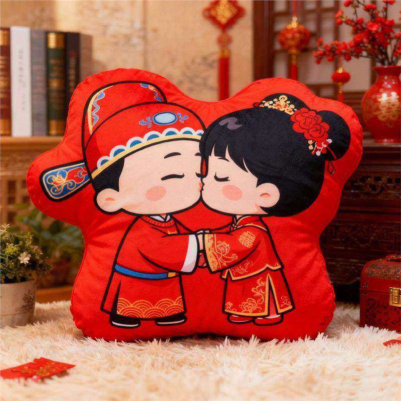 中式古风婚庆陪嫁一对压床娃娃可爱婚房毛绒印花抱枕布置床头靠垫,居家布艺,异形抱枕,淘宝优惠券,粉丝福利购,淘宝优惠卷