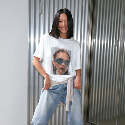 【顺丰24小时】PHISM26年夏新款印花T恤人像图案宽松短袖男女同款