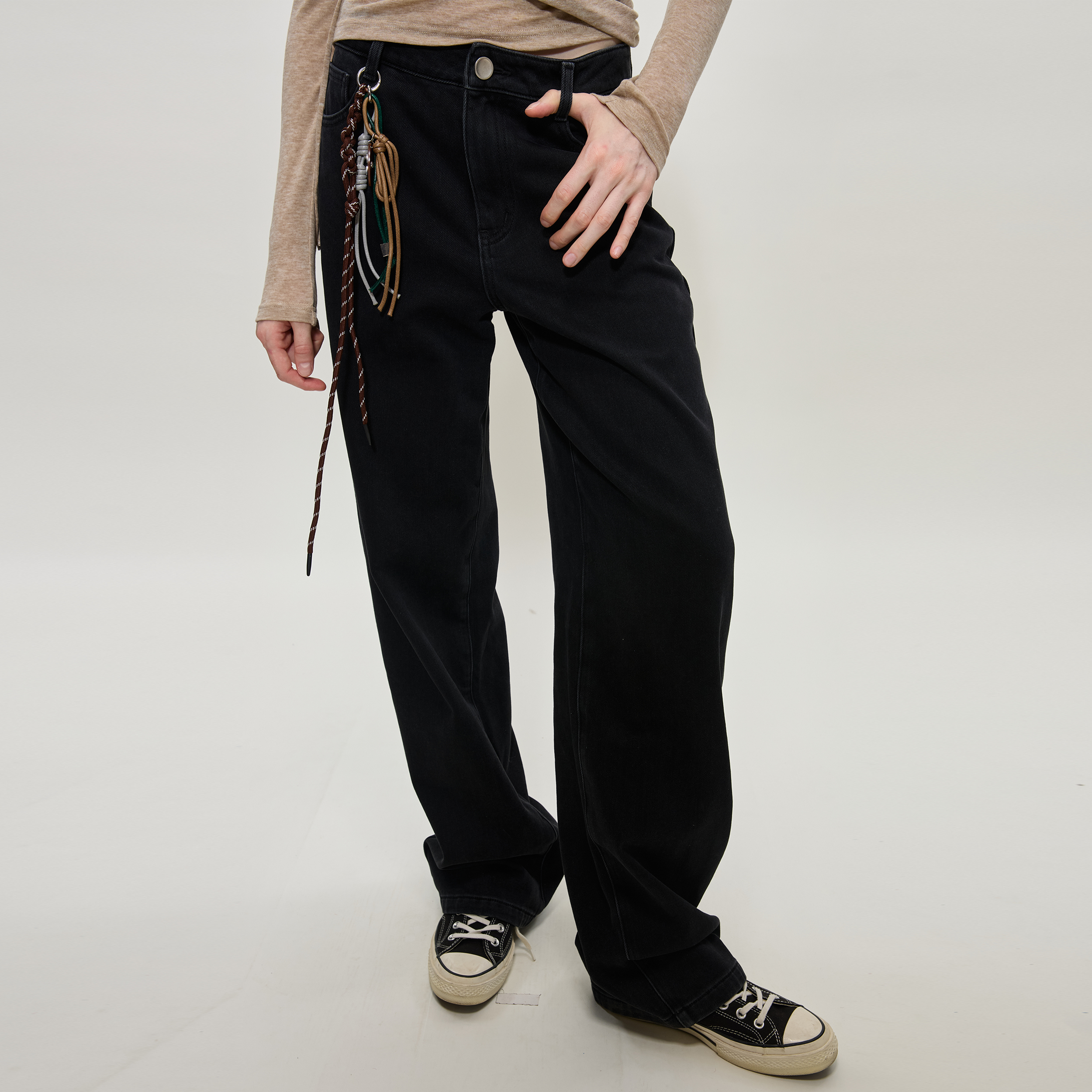 【新品首发】PHISM25年秋冬新品加绒直筒牛仔裤749P04