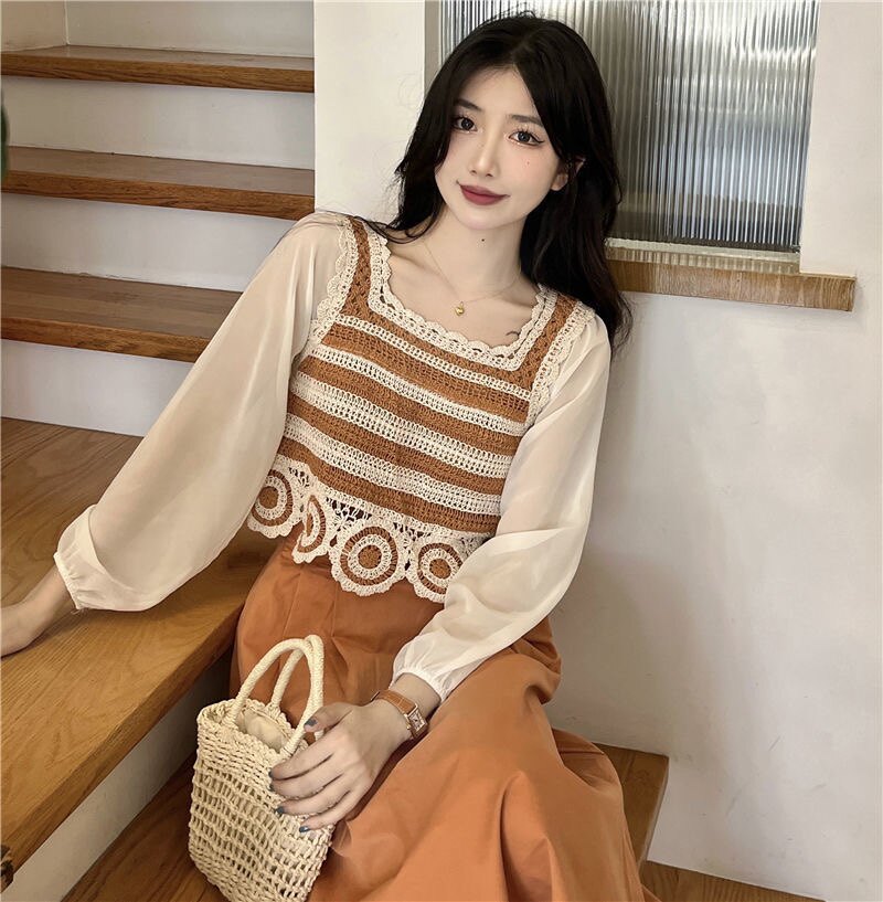 小清新钩花镂空长袖上衣女2022新款撞色条纹短款方领显瘦针织衬衫