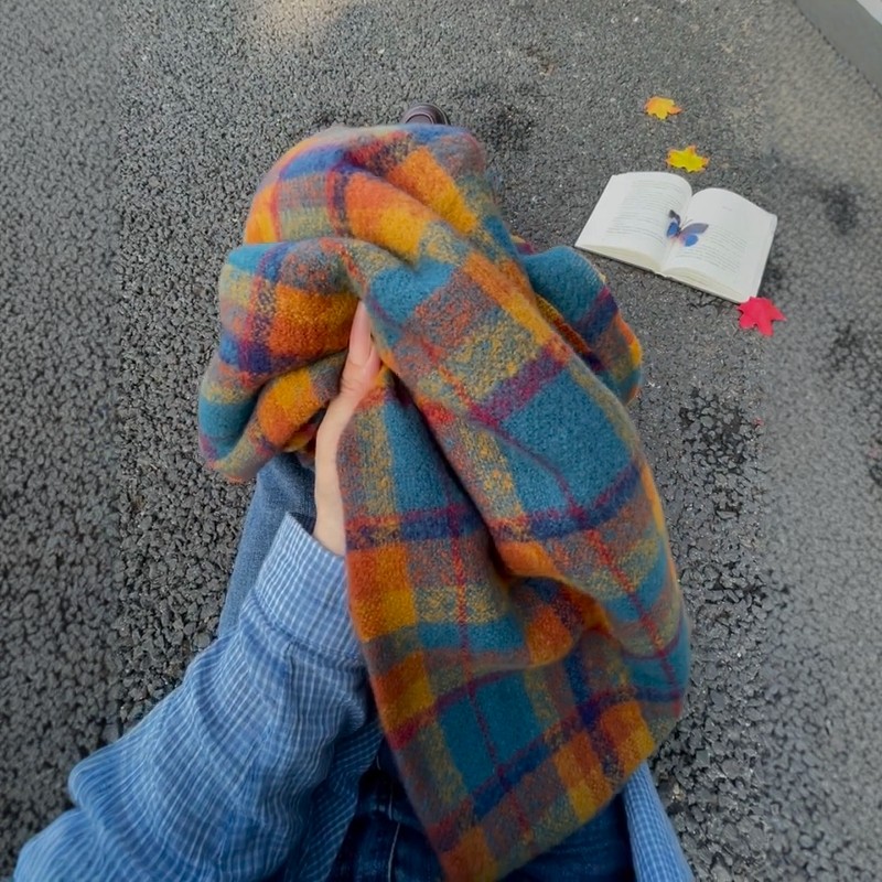 彩虹格子围巾围脖冬加厚女外搭脖套护颈针织披肩韩系氛围感2025新