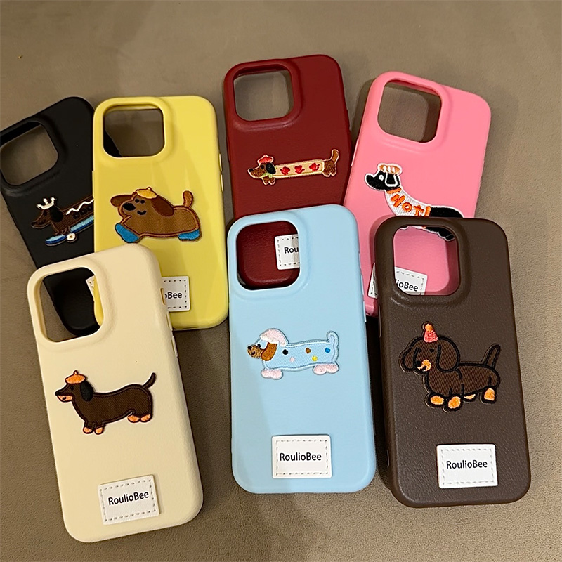 ins刺绣腊肠狗适用iPhone16promax苹果15Promax手机壳16狗狗13挂绳plus皮质14女款16Pro高级感13保护套超火潮