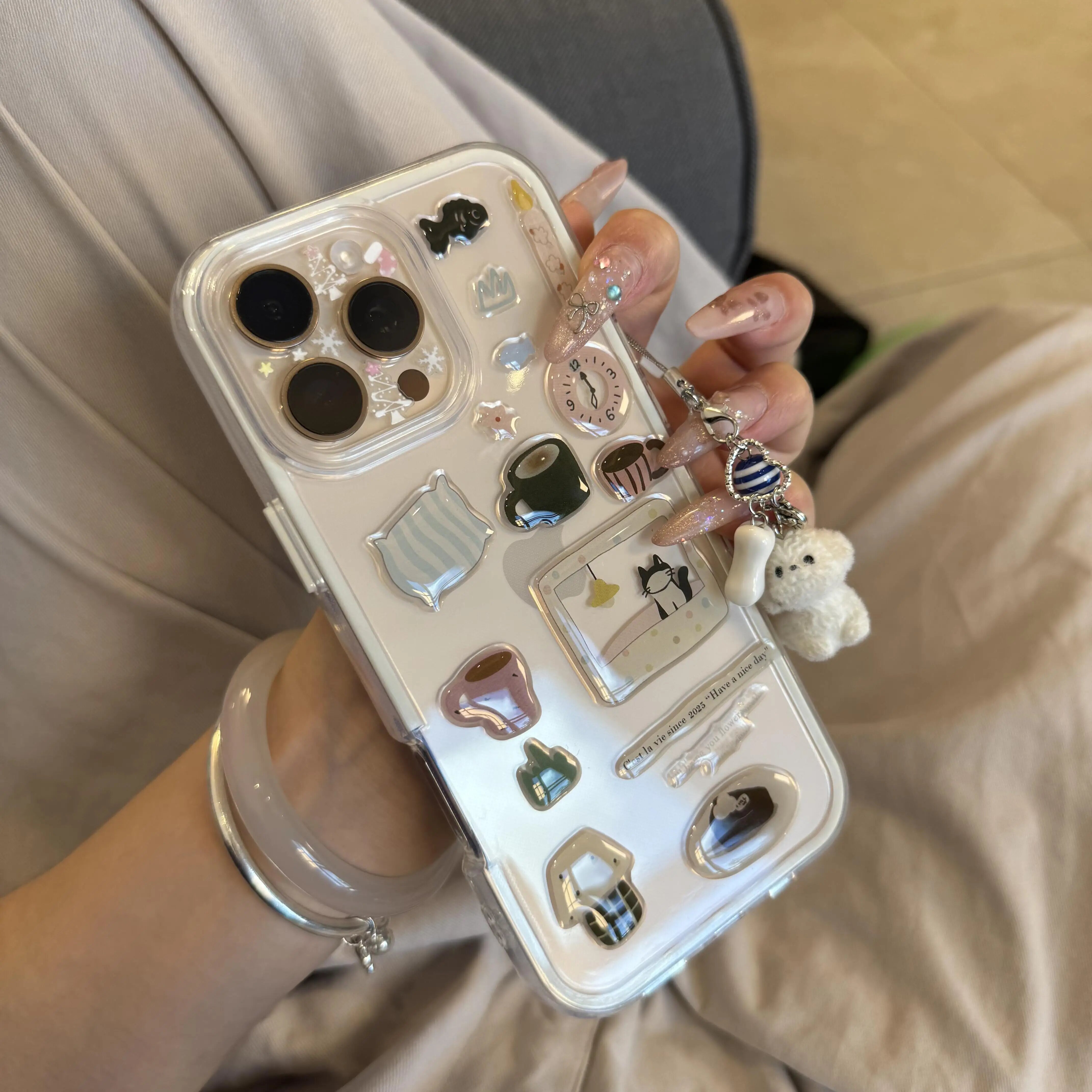 可爱猫咪闹钟贴纸适用苹果16promax手机壳iphone14新款13promax时尚12小红书爆款17保护套15promax防摔15plus