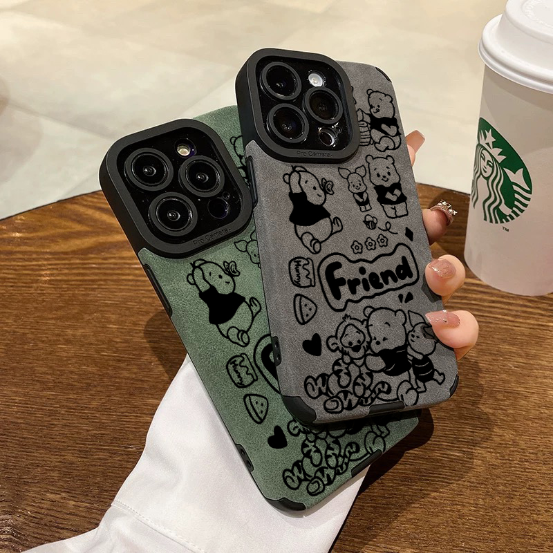 维尼熊friend适用苹果15pro/16promax手机壳iphone14pro可爱卡通13软壳12女新款11磨砂毛皮防摔max创意软套壳