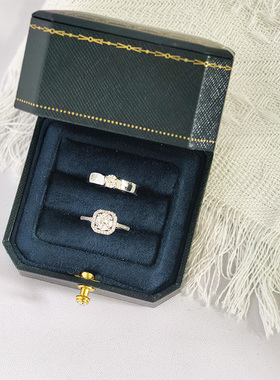 微镶仿真钻戒女情侣对戒奢华结婚拍婚纱照戒指婚礼仪式假道具一对