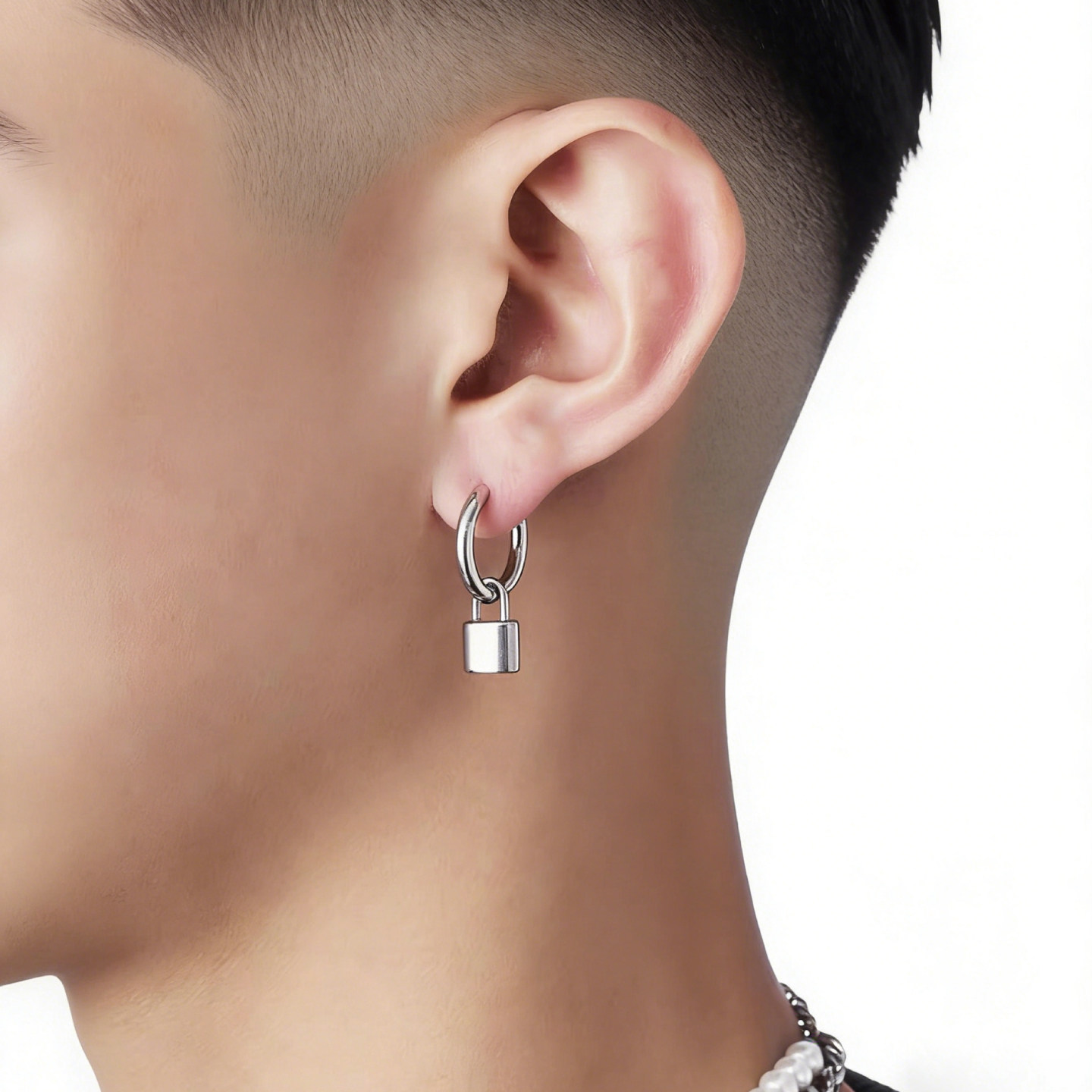 小锁头钛钢耳环男士锁形潮人耳饰男女简约个性高品质嘻哈高街耳饰,饰品/流行首饰/时尚饰品新,银饰耳饰,淘宝优惠券,粉丝福利购,淘宝优惠卷