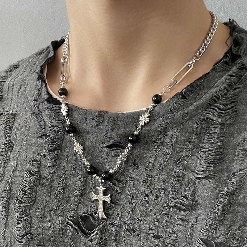 不掉色十字花黑珍珠拼接钛钢项链