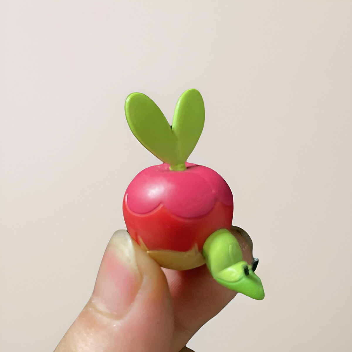 【Hello 壳有家】散货jazwares神奇宝贝宠物精灵 啃果虫 存在瑕疵