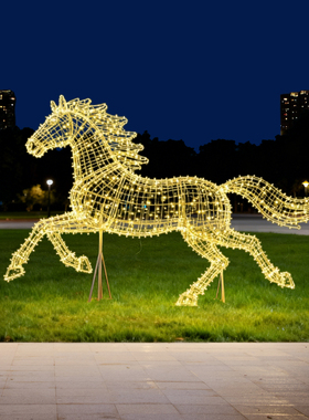 户外卡通马雕塑新年摆件