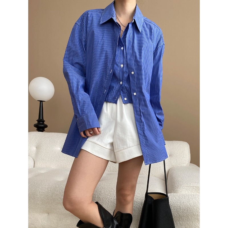 司南 早秋新款 男友风假两件设计感双层纽扣条纹翻领衬衫