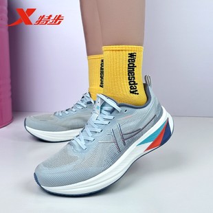 透气软底缓震跑步鞋 特步騛速6.0 新品 男2025秋季 975319110005 跑鞋