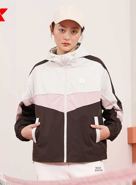 特步女子双层风衣2025秋季新款拼接撞色休闲双层风衣976128150004
