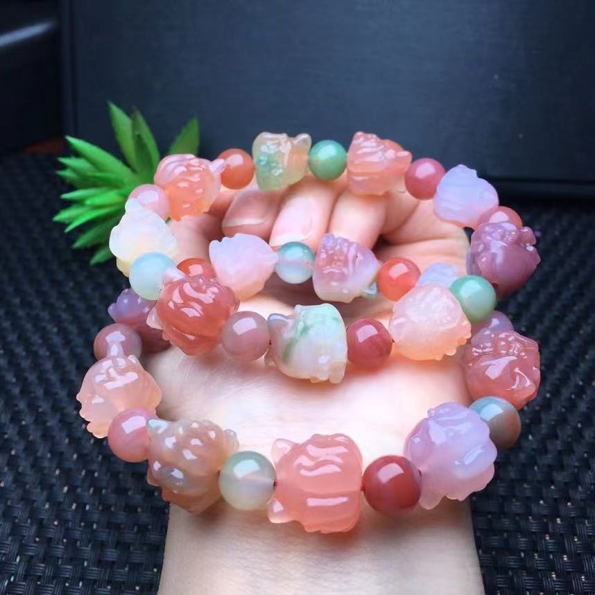 天然盐源玛瑙雕刻九尾狐仙手链 盐源九尾狐手串彩盐源狐狸时尚