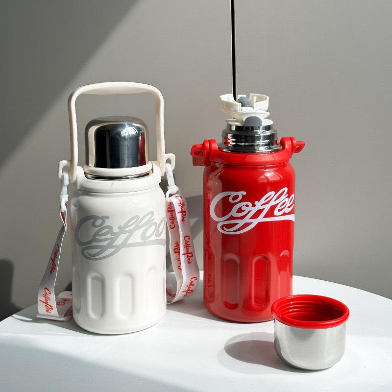 2025新款大容量可乐保温杯男女学生水壶316不锈钢水杯高颜值杯子