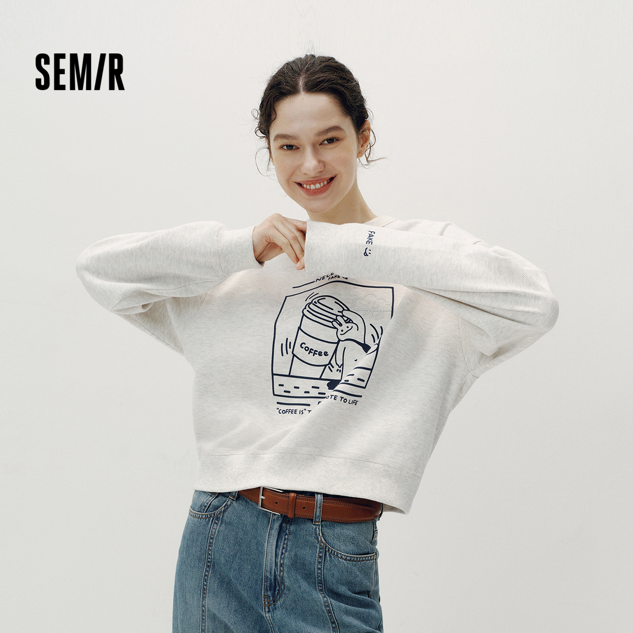 森马JUJU联名趣味图案落肩卫衣女