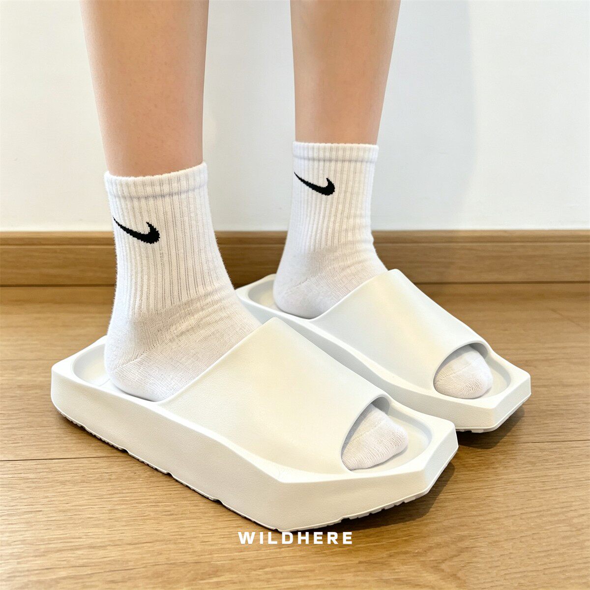 耐克Nike女子AJ一字拖厚底百搭透气运动休闲沙滩拖鞋DQ8992-100