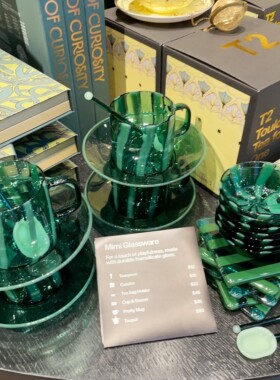 澳洲代购直邮t2 Mimi Teapot Green复古茶壶茶杯套装 绿色 琥珀色