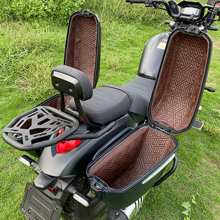 适用豪爵TR300边箱内衬内胆tr150摩托车铁人软包侧箱垫防震无异响