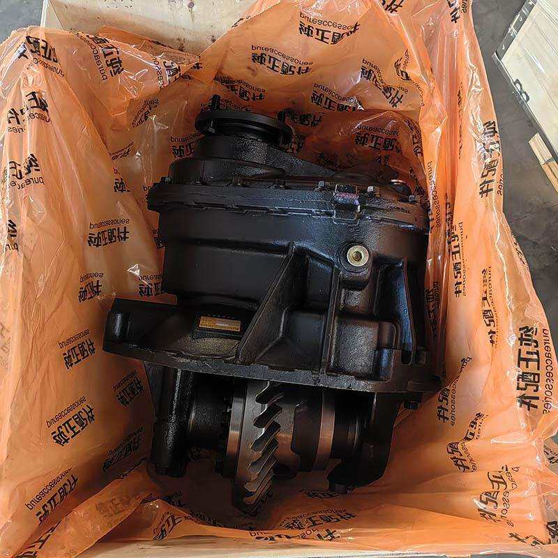 陕汽重卡配件中间轴差速器HDZ16T331480035i-5.262差速器总成