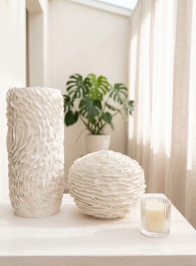 白色波浪纹理陶瓷花瓶装饰摆件家居工艺品简约现代风格